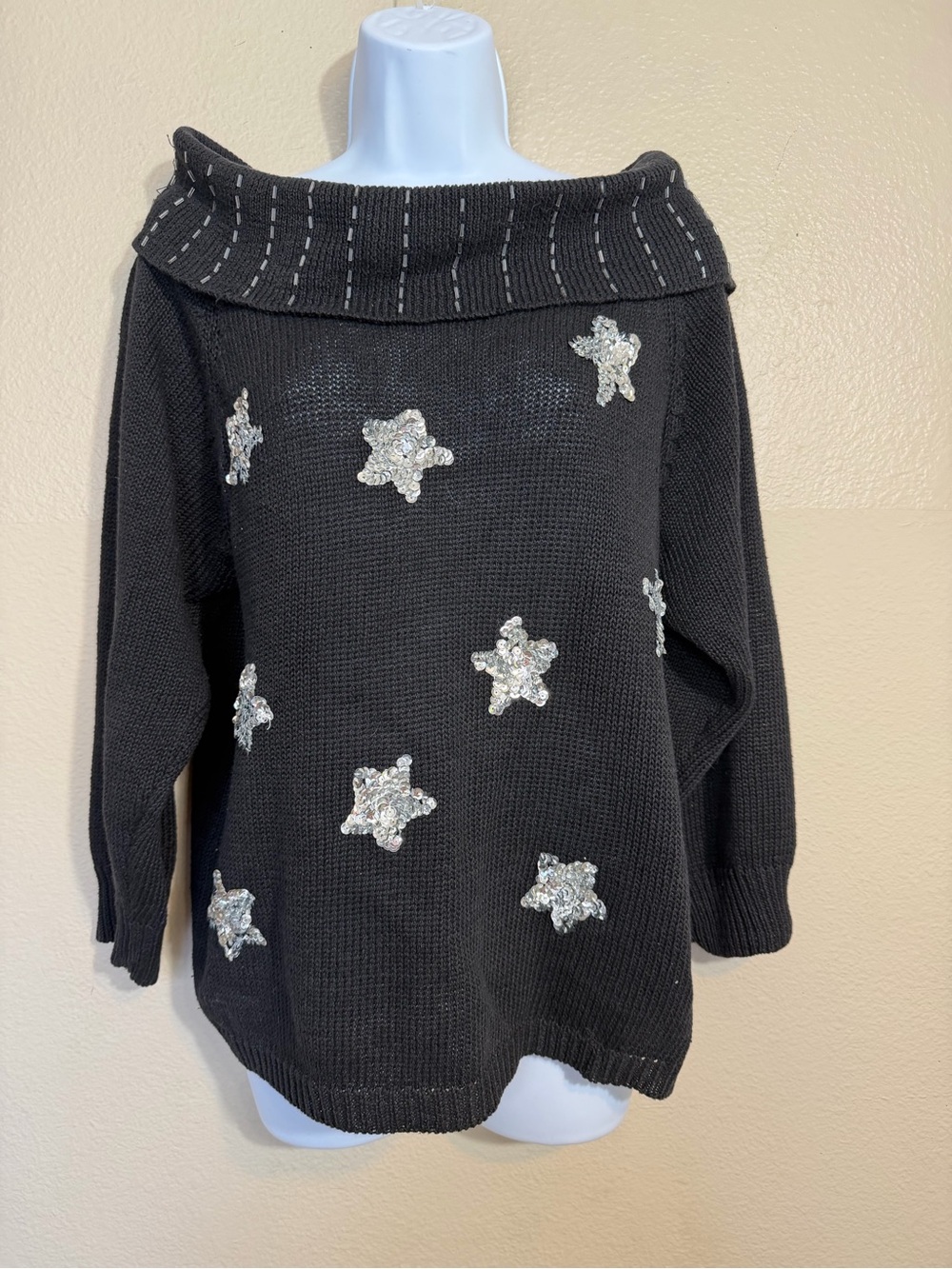 80s vintage loose fit Black Sequin Star Off-Shoulder Women's heavy knit sweater